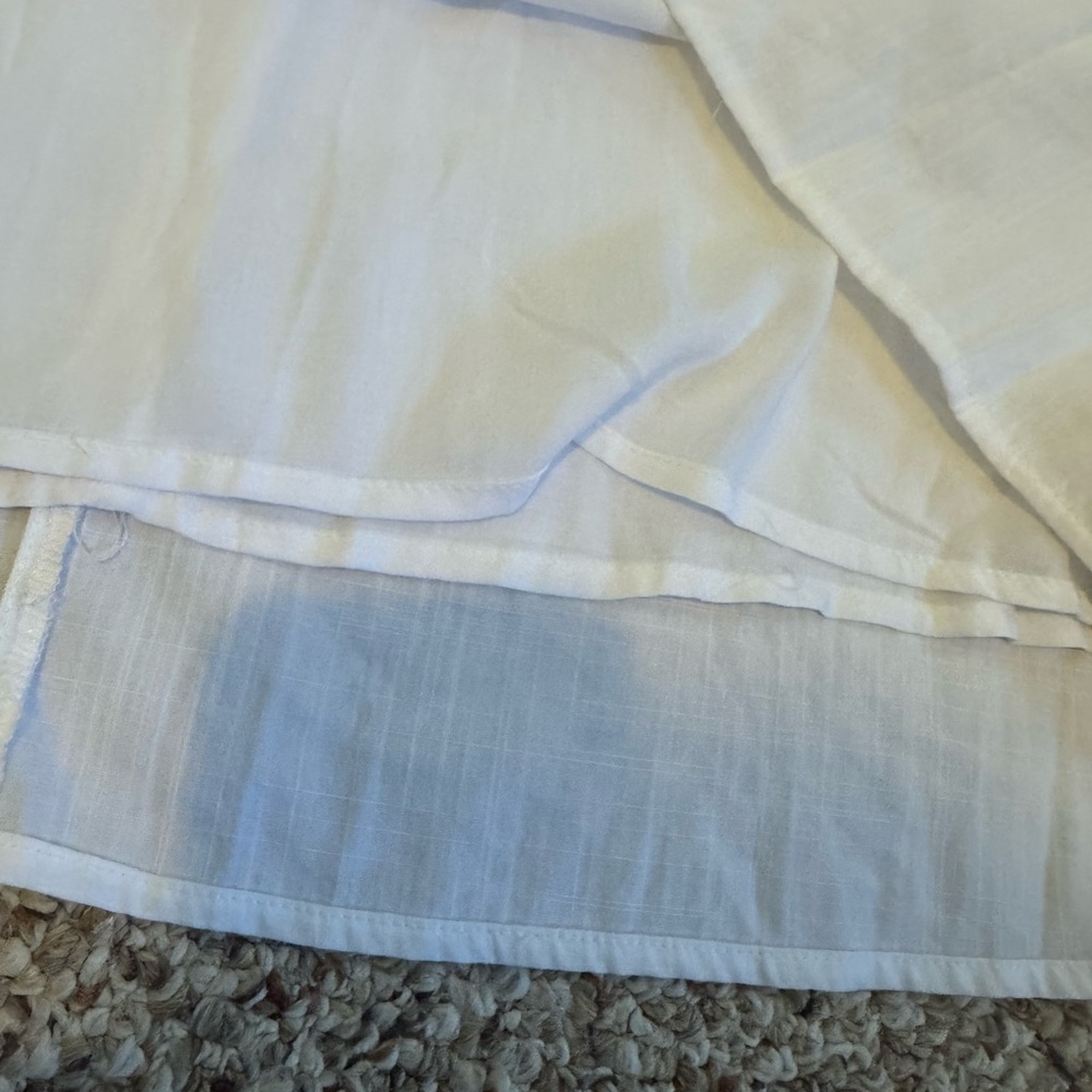 White Sleeveless Dress with Lace Detail - Picture 4 of 7